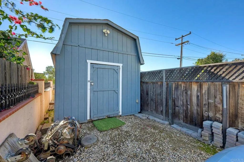 https://cdn.realtyfeed.com/cdn/127/306683373/ab825b882f8c1aca24b63202ba78426e.webp