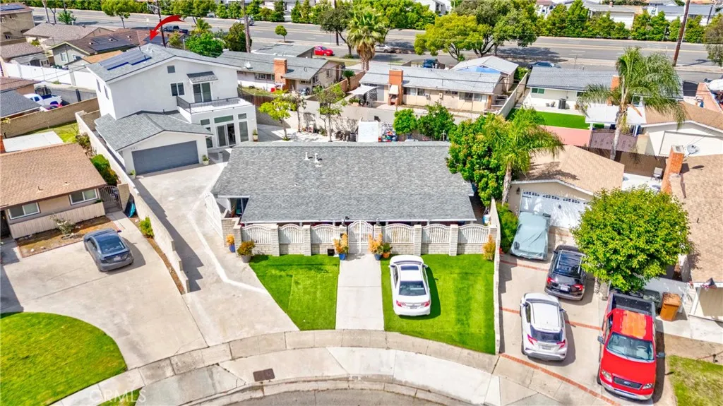 Fullerton, CA 92832