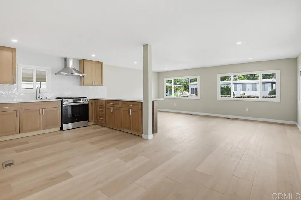 https://cdn.realtyfeed.com/cdn/127/306683398/047e36913053c9f344919dd50bca55b2.webp