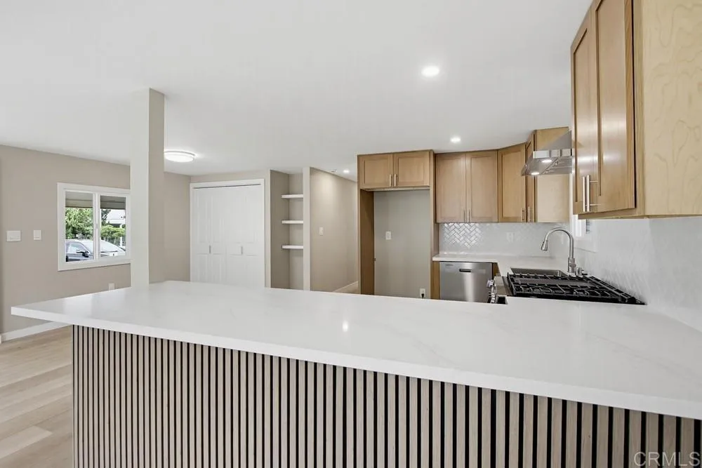 https://cdn.realtyfeed.com/cdn/127/306683398/9a2b0d4aa9982e16cee5dbddce3f1cea.webp