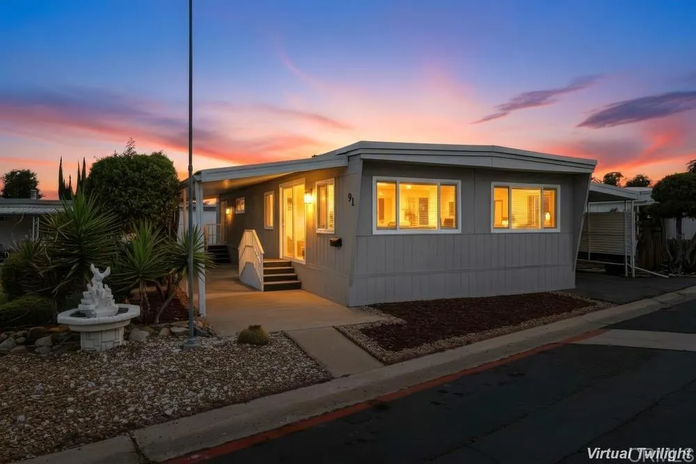 https://cdn.realtyfeed.com/cdn/127/306683398/b23e14a1353b8d6fcbb70169f4288e5b.webp