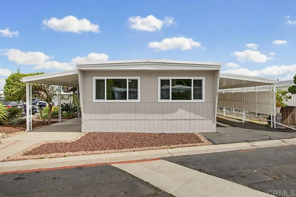 https://cdn.realtyfeed.com/cdn/127/306683398/d8b8f6ad59de289d699625e00b17b74b.webp