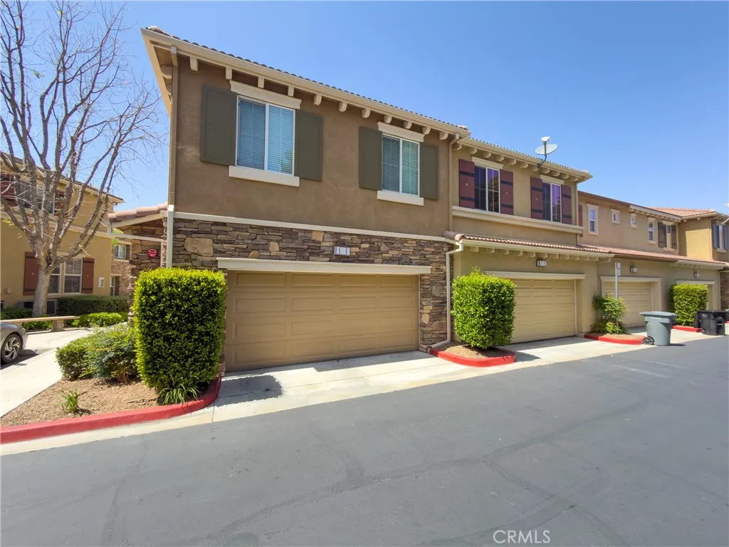 30505 Canyon Hills Road Unit 406, Lake Elsinore, CA 92532 - Photo 3 of 46, Lake Elsinore, CA