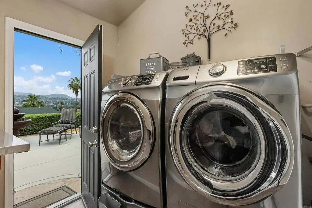 https://cdn.realtyfeed.com/cdn/127/306683441/f2218965136548cb3aca48d24c329660.webp