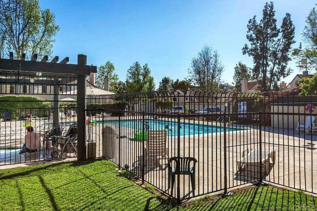 https://cdn.realtyfeed.com/cdn/127/306683444/72f296da8a9b9211b1abee25ae35ede4.webp