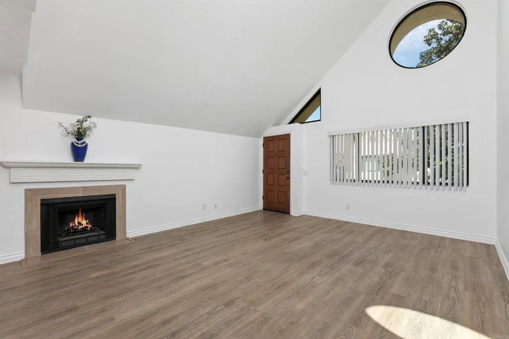 https://cdn.realtyfeed.com/cdn/127/306683444/780ed0c2fd415d3132bd80a509eab5d5.webp