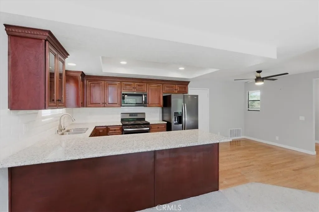 https://cdn.realtyfeed.com/cdn/127/306683462/a2a0562d68bfd19978d7084af6f8b7f8.webp