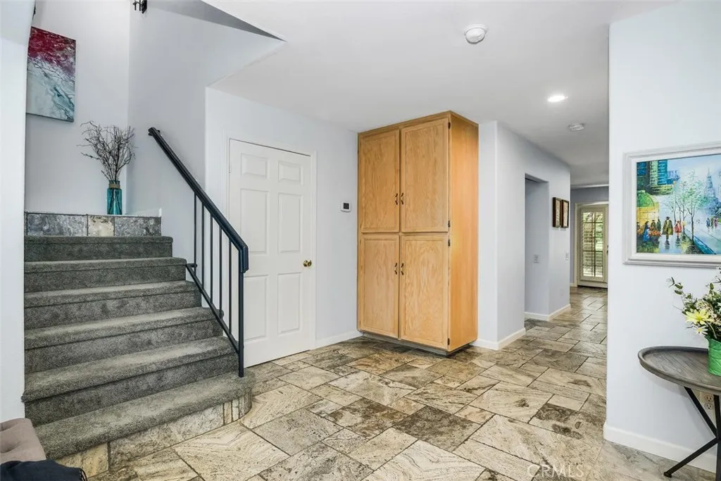 Photo #6: IV26072234 Listing: Photo #6