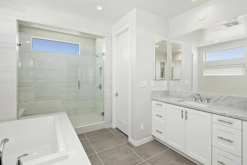 https://cdn.realtyfeed.com/cdn/127/306683518/cb98cc5c45dea500db5120cb7f88eb10.webp