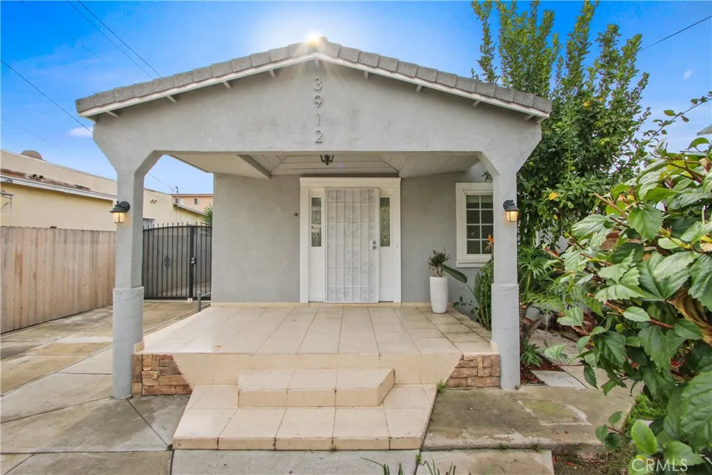 3912 132nd Street, Hawthorne, CA, 90250