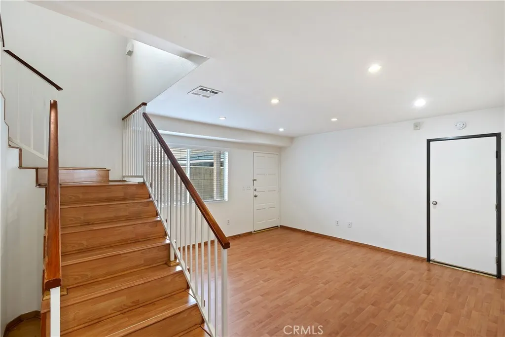 20721 Roseton, Lakewood, CA, 90715