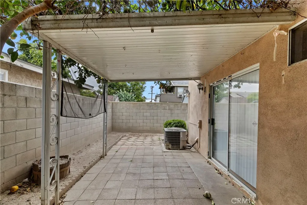 20721 Roseton, Lakewood, CA, 90715