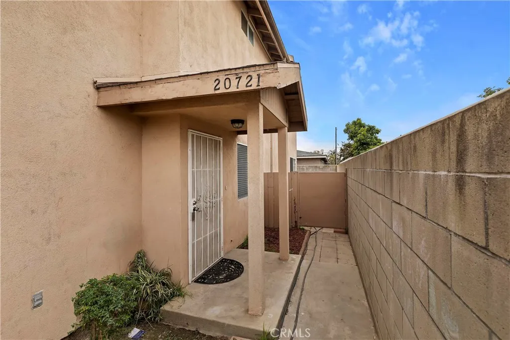 20721 Roseton, Lakewood, CA, 90715