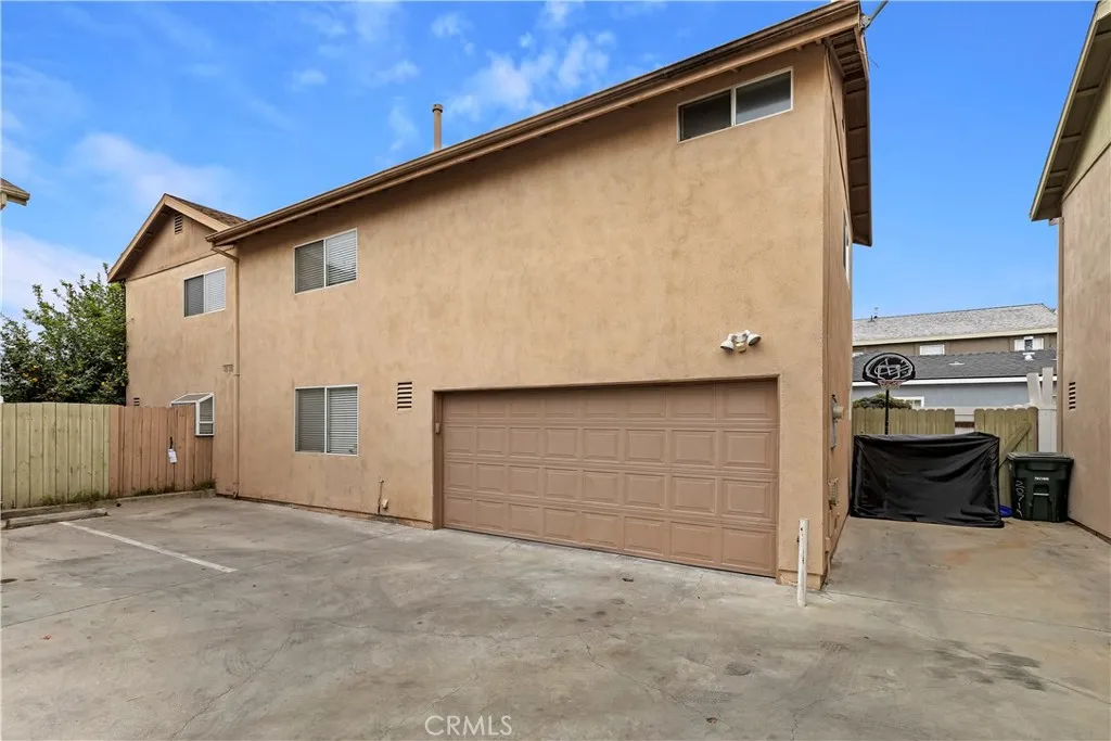 20721 Roseton, Lakewood, CA, 90715
