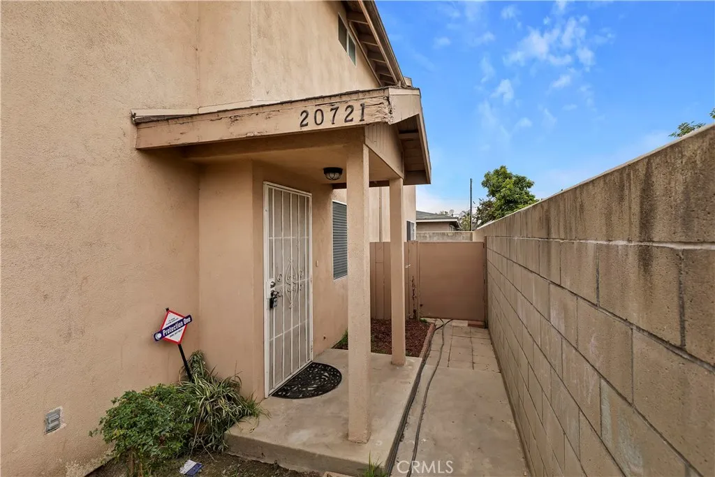 20721 Roseton, Lakewood, CA, 90715