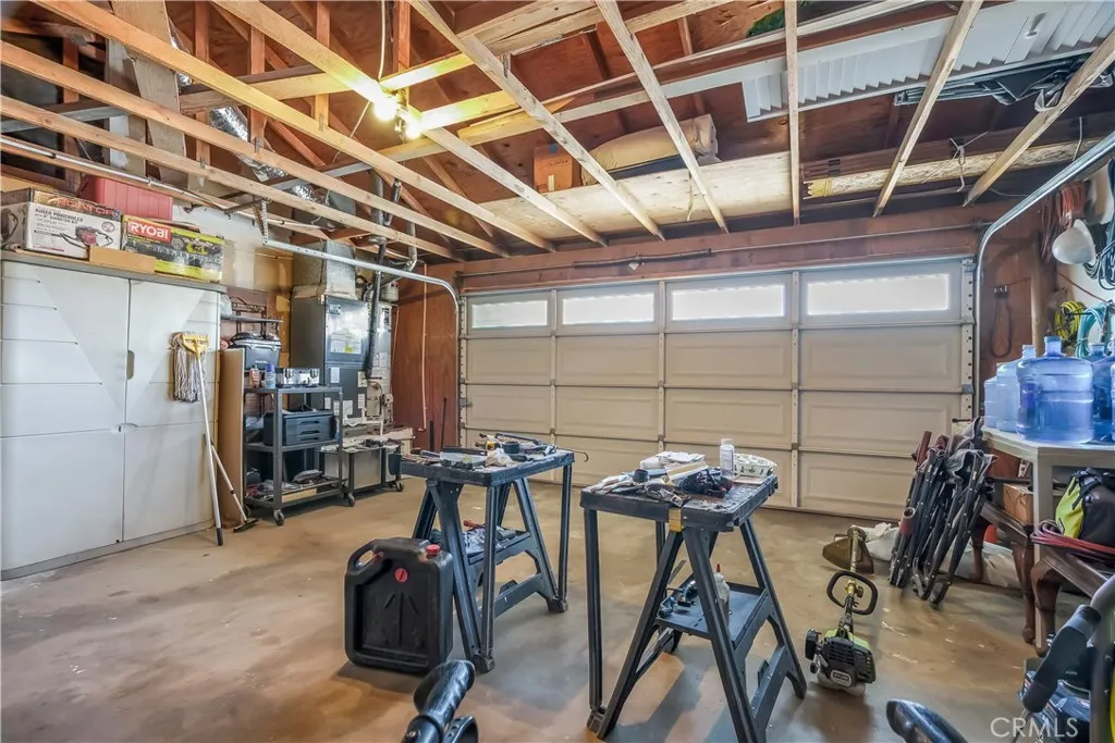 17133 Mesquite Rd, Apple Valley, CA, 92307