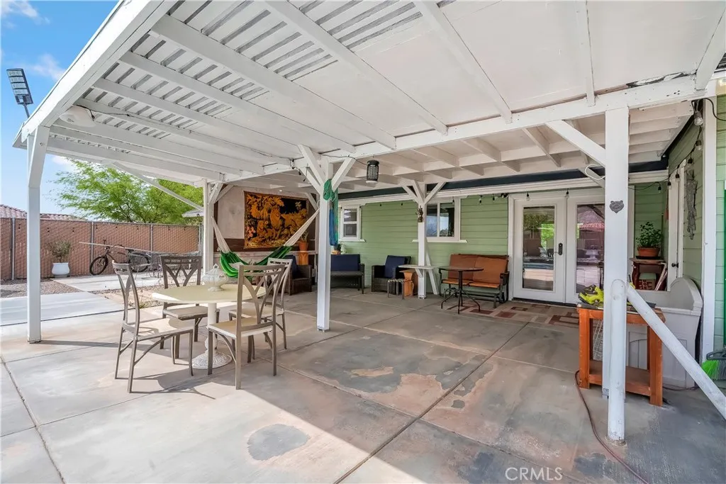 17133 Mesquite Rd, Apple Valley, CA, 92307