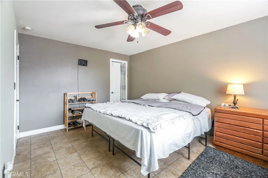 17133 Mesquite Rd, Apple Valley, CA, 92307