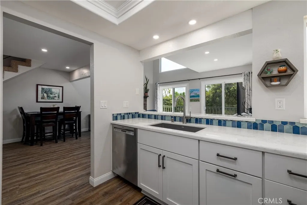 https://cdn.realtyfeed.com/cdn/127/306683622/43df4e74b95d4ebb5cb3ce3ed1309867.webp