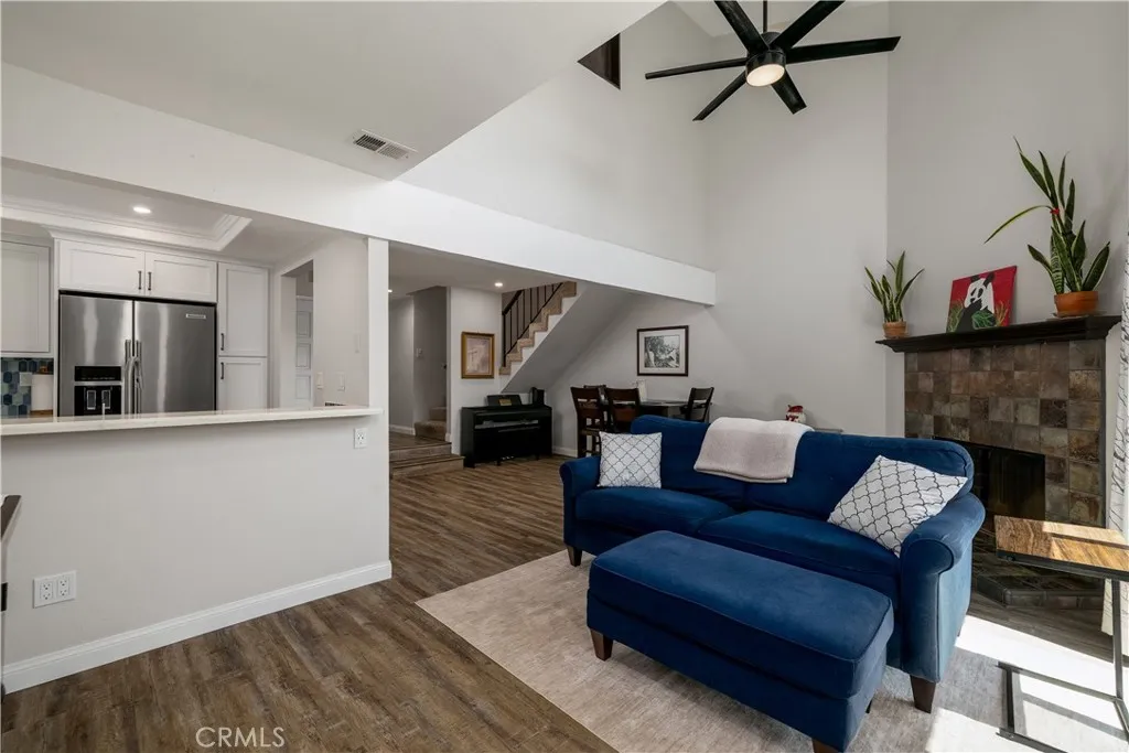 https://cdn.realtyfeed.com/cdn/127/306683622/ffa24e8011b38ace0cef6e276bf5a254.webp