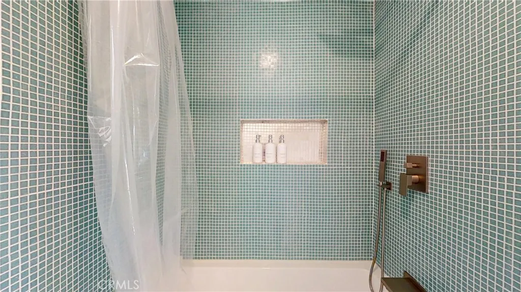 Photo #21: OC26072847 Listing: Photo #21