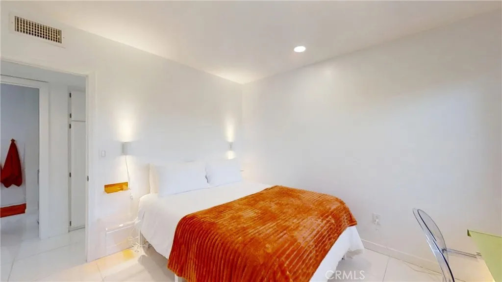 Photo #11: OC26072847 Listing: Photo #11