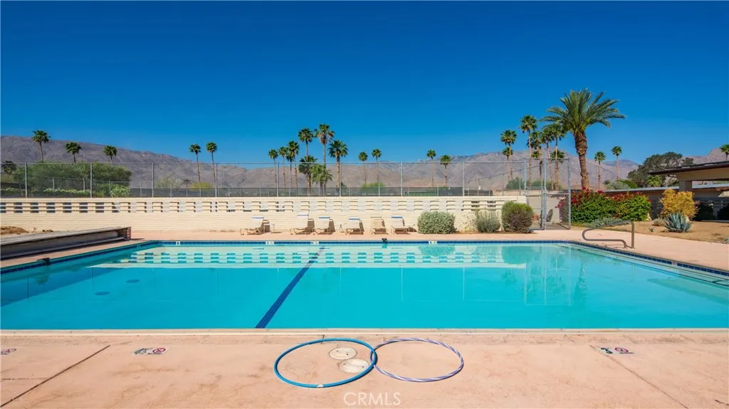 https://cdn.realtyfeed.com/cdn/127/306683635/bf59a2606ab62367eaa19de15fd505c2.webp