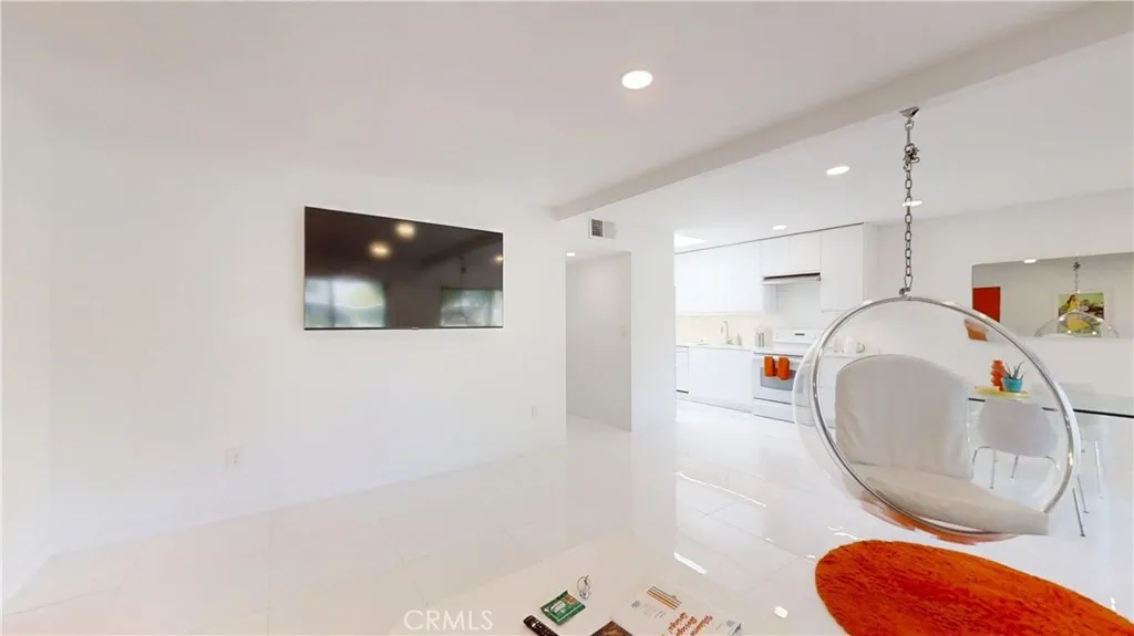 Photo #4: OC26072847 Listing: Photo #4
