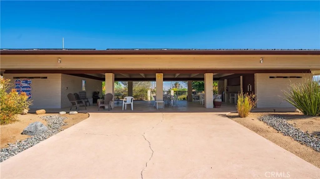 https://cdn.realtyfeed.com/cdn/127/306683635/ee6dbfcd937d0de15cfe22af09265333.webp