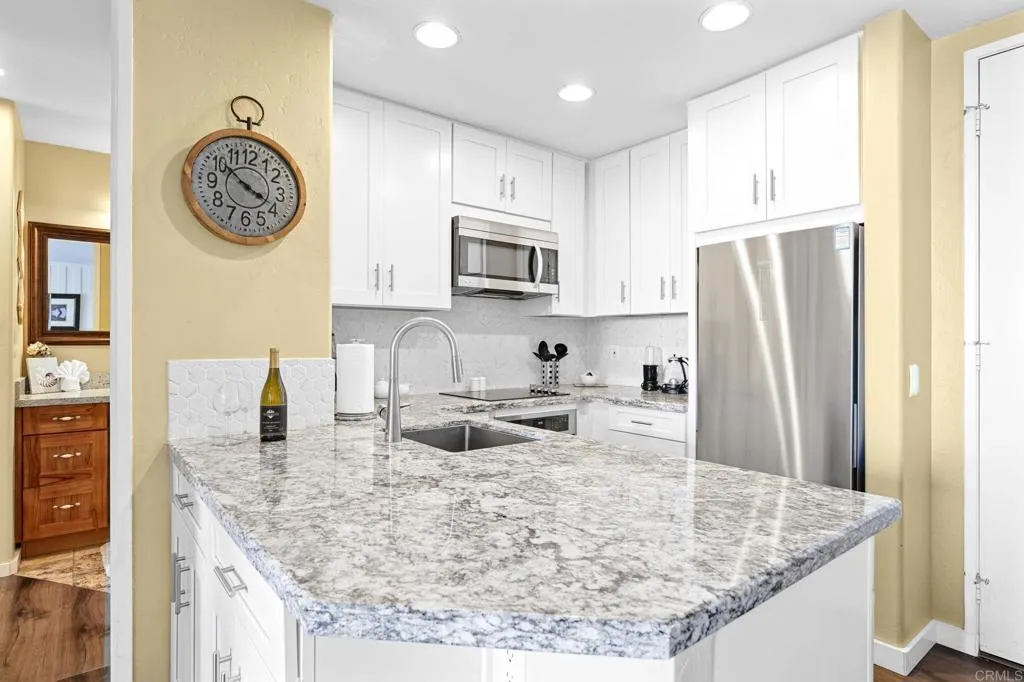 Photo #12: NDP2603256 Listing: Photo #12