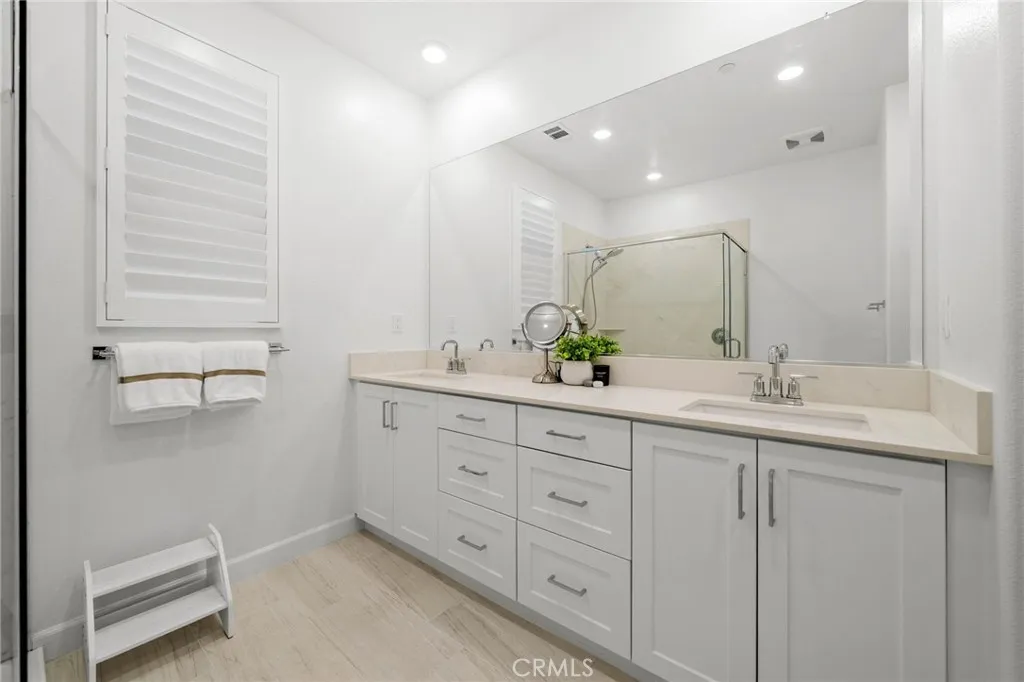 https://cdn.realtyfeed.com/cdn/127/306683728/0343119f543e27e0dfcac57b440df1ad.webp