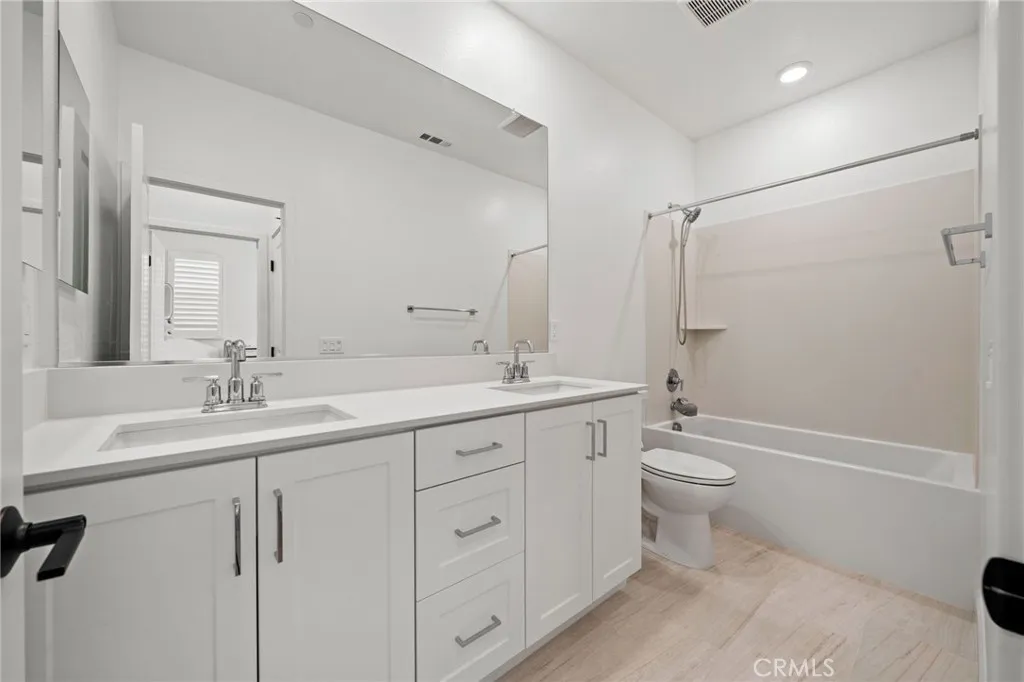 Photo #25: PW26057487 Listing: Photo #25
