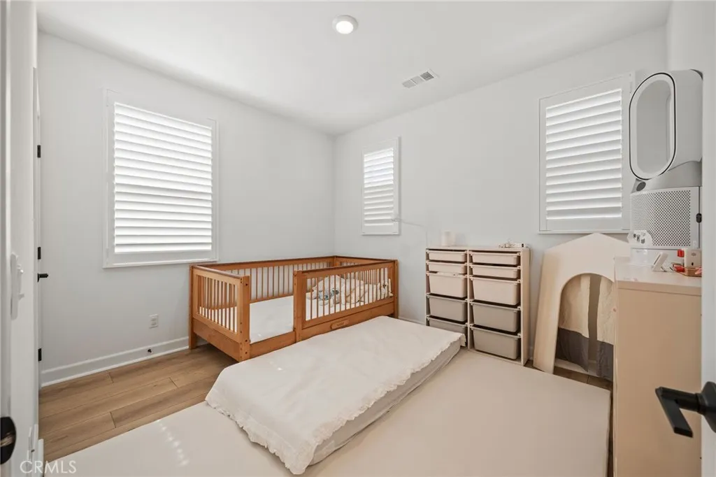 https://cdn.realtyfeed.com/cdn/127/306683728/2628a927a5544176d6cece1eaea6bf3e.webp