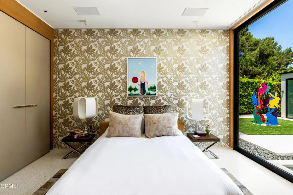 590 Haynes Avenue, Beverly Hills, CA, 90210