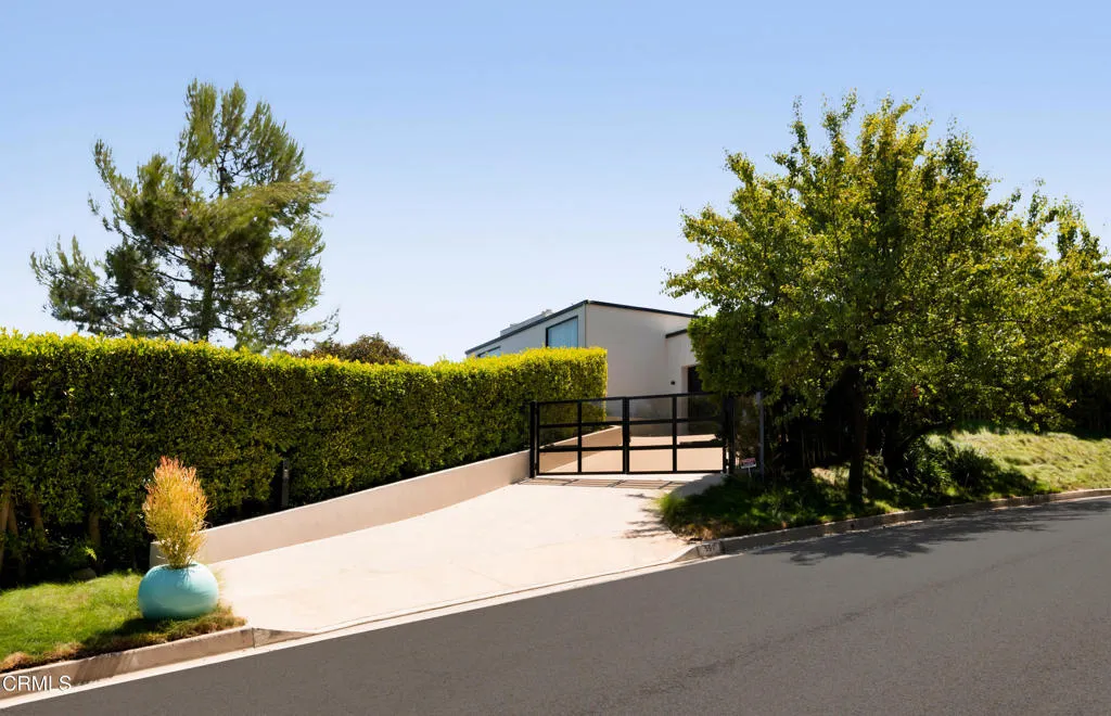 590 Haynes Avenue, Beverly Hills, CA, 90210