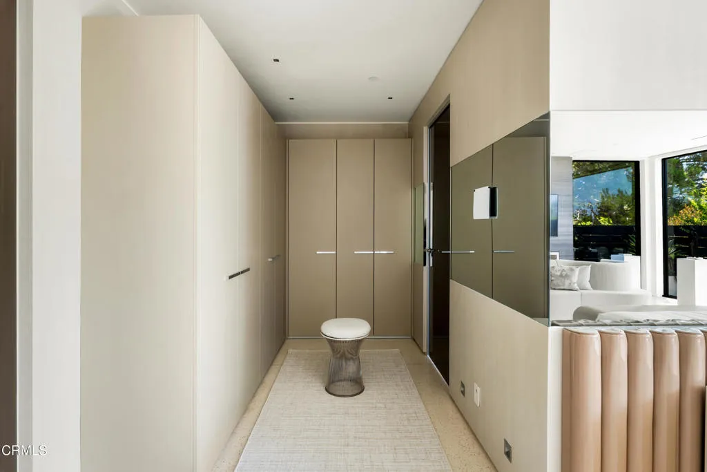 590 Haynes Avenue, Beverly Hills, CA, 90210