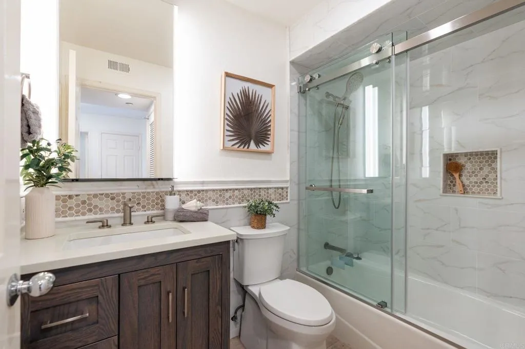 Photo #12: NDP2603260 Listing: Photo #12