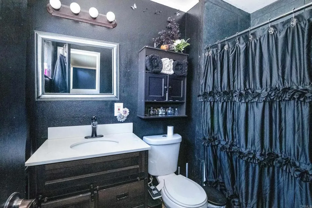 https://cdn.realtyfeed.com/cdn/127/306684118/64a563eeb3b35382fe3b08d8965f186e.webp