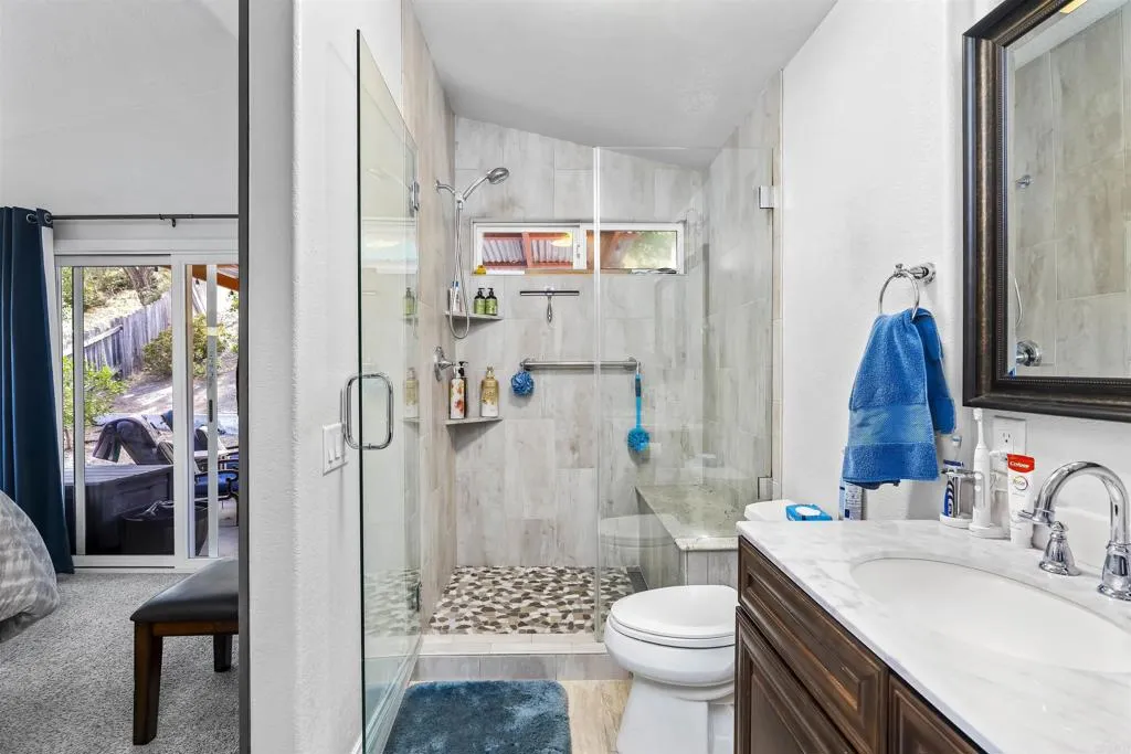 https://cdn.realtyfeed.com/cdn/127/306684127/17fe30258e2839048f2dc6495aac73b6.webp