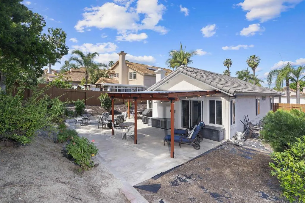 https://cdn.realtyfeed.com/cdn/127/306684127/8f0128b5f439164a6dad42f663d432cd.webp