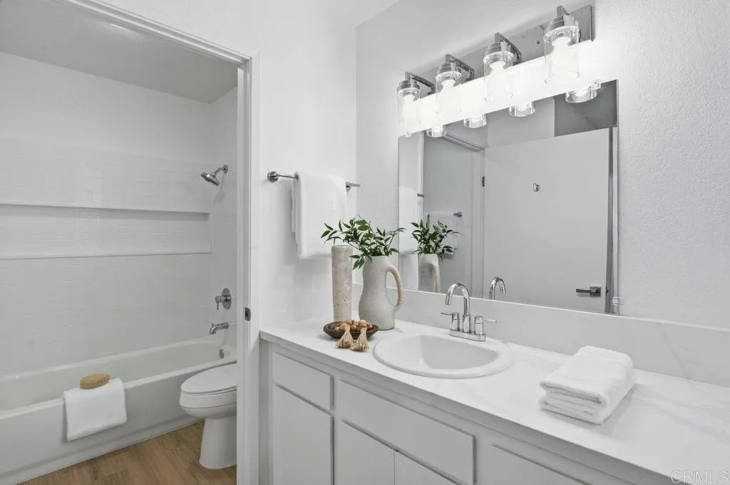 Photo #11: NDP2603273 Listing: Photo #11