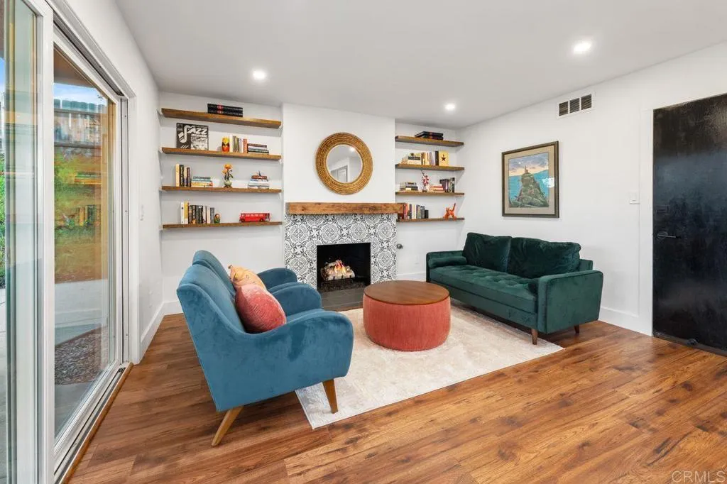 https://cdn.realtyfeed.com/cdn/127/306684179/6bc3007274f3b87193883667ecc1b4c8.webp