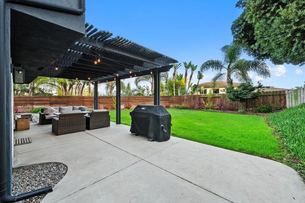 https://cdn.realtyfeed.com/cdn/127/306684179/88ad05fa22e63fbe80f22959270b4222.webp