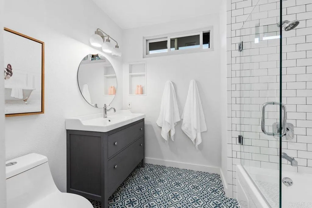 https://cdn.realtyfeed.com/cdn/127/306684179/b575743a30be8edeaf7d2972af023d35.webp