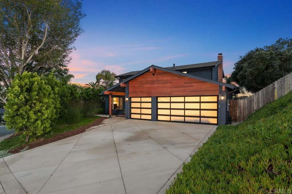 https://cdn.realtyfeed.com/cdn/127/306684179/ea917a241470243707059c0b5559c3c8.webp
