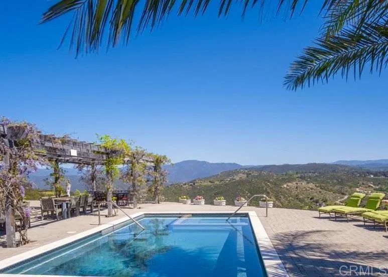 https://cdn.realtyfeed.com/cdn/127/306684223/73b82342350c3b90ad4e261c02ab99d0.webp