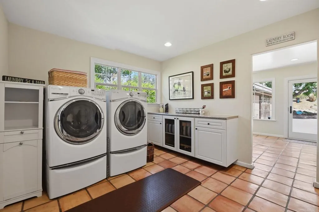 https://cdn.realtyfeed.com/cdn/127/306684226/03779da9e8a1073baf6c08133996373f.webp