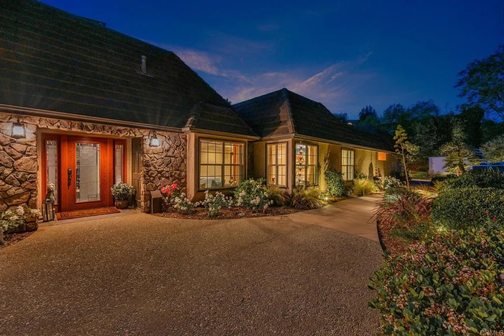 https://cdn.realtyfeed.com/cdn/127/306684226/12f556988d45f7f4f27dc4f4edb68de8.webp