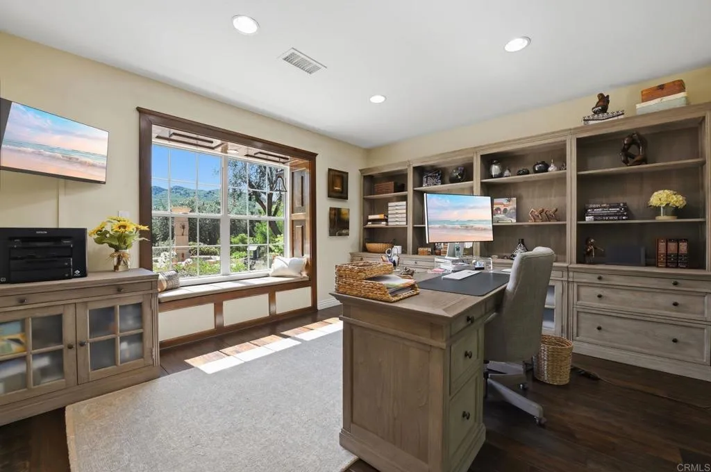 https://cdn.realtyfeed.com/cdn/127/306684226/782f821f73d38ea84589ddfa1329e3f7.webp