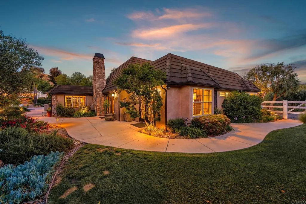 https://cdn.realtyfeed.com/cdn/127/306684226/c5d06f64f6cd9756217a702c281bd6f9.webp